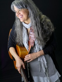 Anne-Hills-2016-Irene-Young